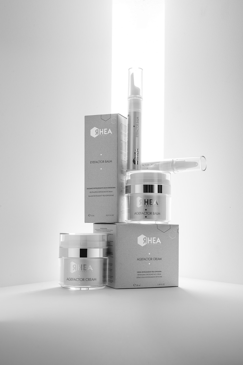Відновлювальний бальзам для обличчя з факторами експосом RHEA Cosmetics AgeFactor Balm